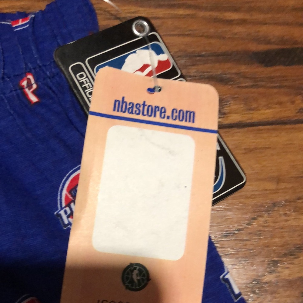 BRAND NEW  MENS PISTONS UNDERWEAR SIZE MEDIUM 10/12! NWT! SMOKE FREE HOME! - Picture 4 of 6